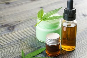 E-liquides, fleurs, gélules : les différentes formes du CBD